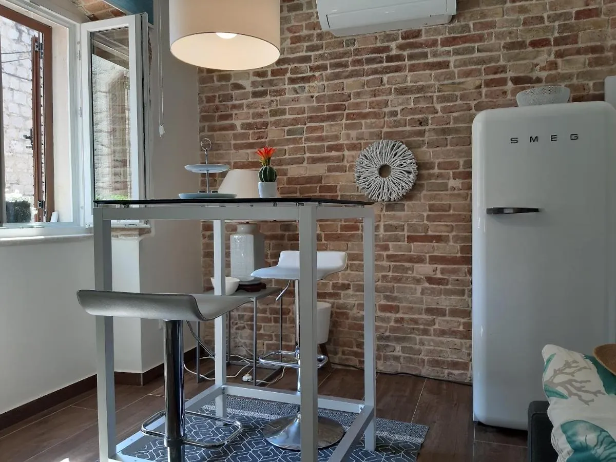 Casa Vita City 4 Star Studio Apartment Split 0*,  Croatia