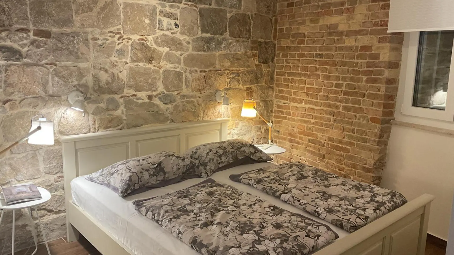 Casa Vita City 4 Star Studio Apartment Split