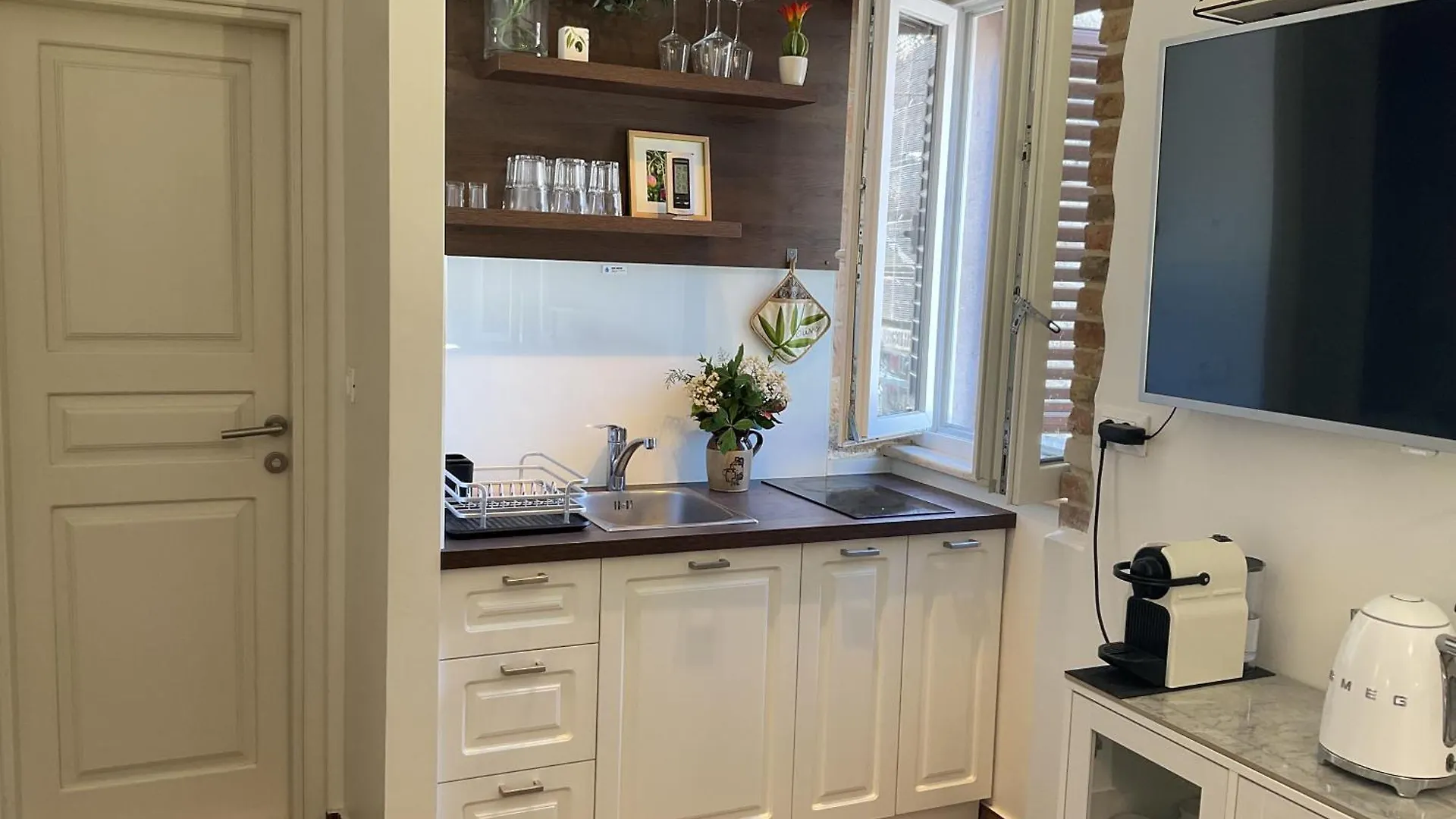 Casa Vita City 4 Star Studio Apartment Split